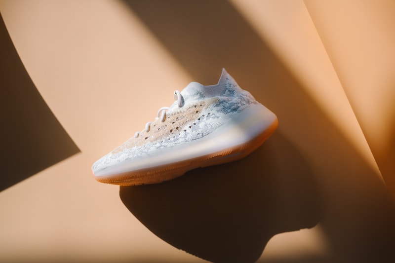 率先近賞 YEEZY BOOST 380 全新配色「Yecoraite」