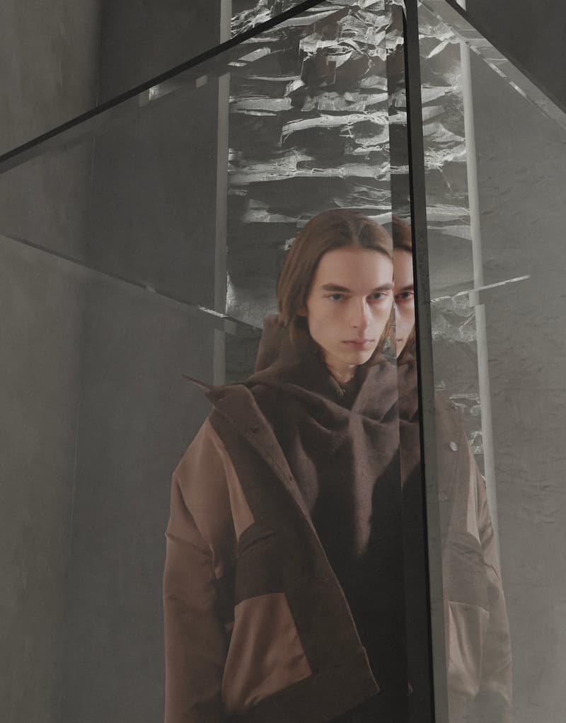 法国时装品牌 ARNODEFRANCE 发布「巨石上的独松」系列 