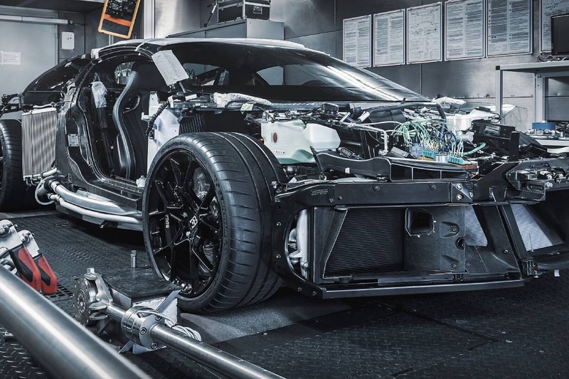 要價 $900 萬美元 Bugatti 極限量超跑 Centodieci 原型車曝光