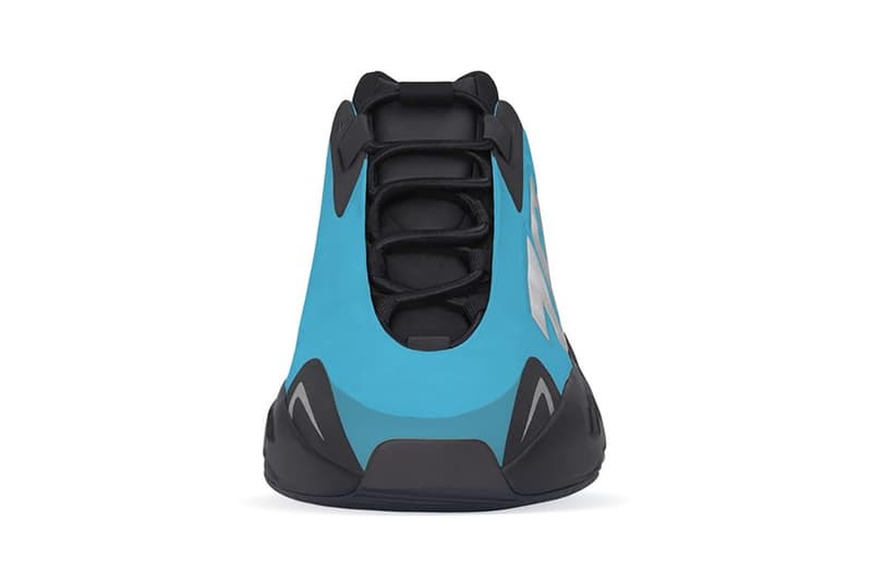 adidas YEEZY BOOST 700 MNVN 最新配色「Cyan Blue」率先曝光