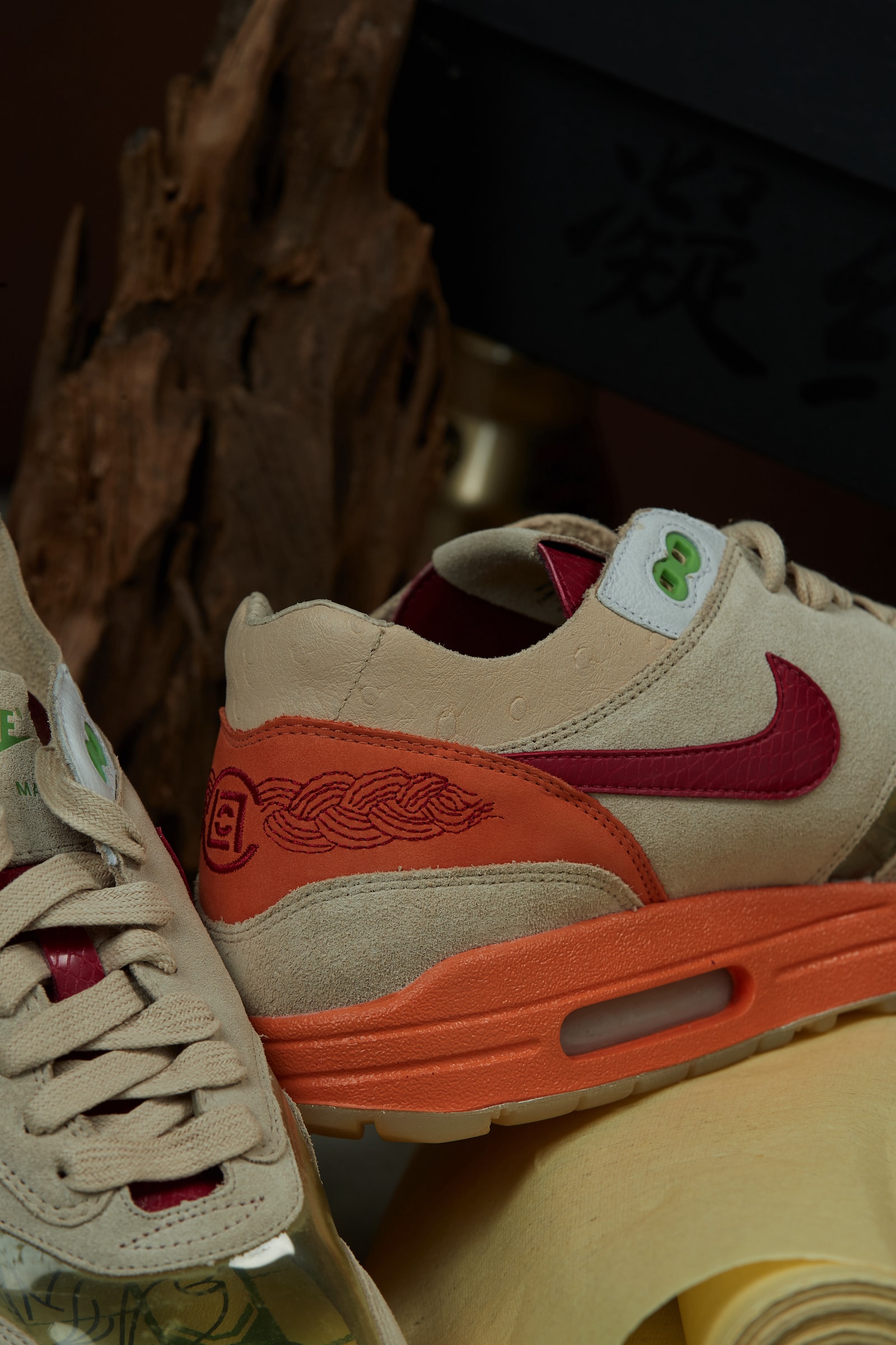 從 7 個角度全面對比四代 CLOT x Nike Air Max 1「Kiss of Death」 