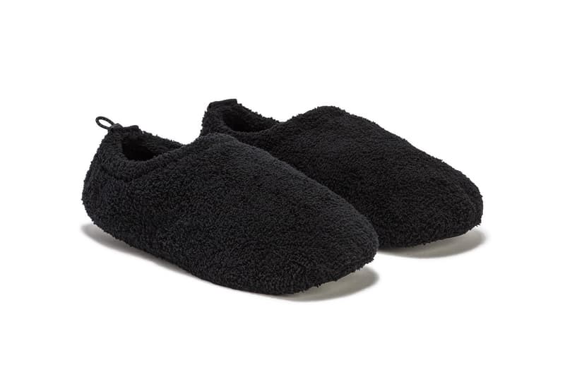 UNDERCOVER 黑魂毛絨拖鞋正式登場