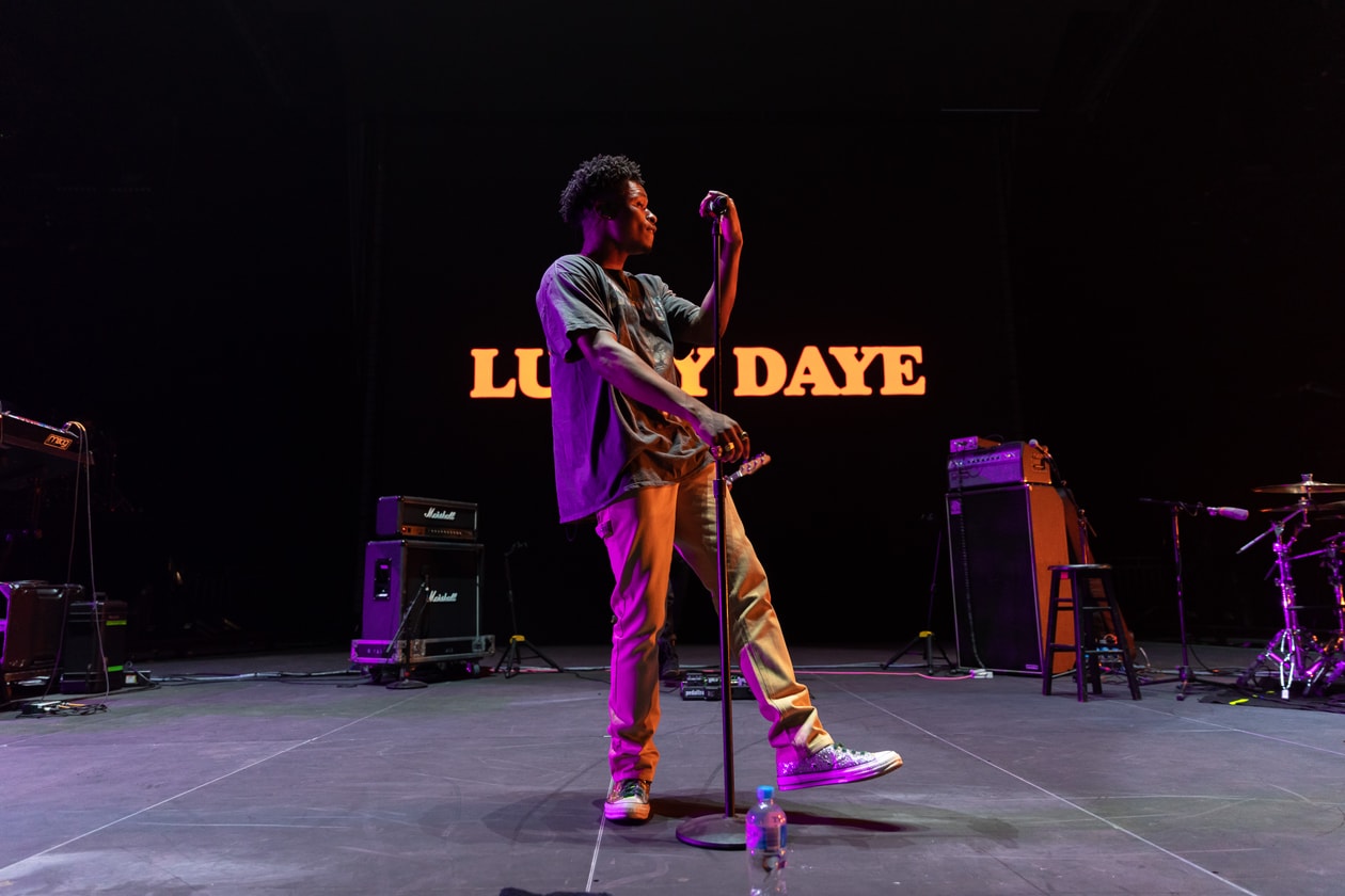 在 R&B 回归的关键时期，Lucky Daye 希望成为推动变革的「引擎」｜HB 专访 