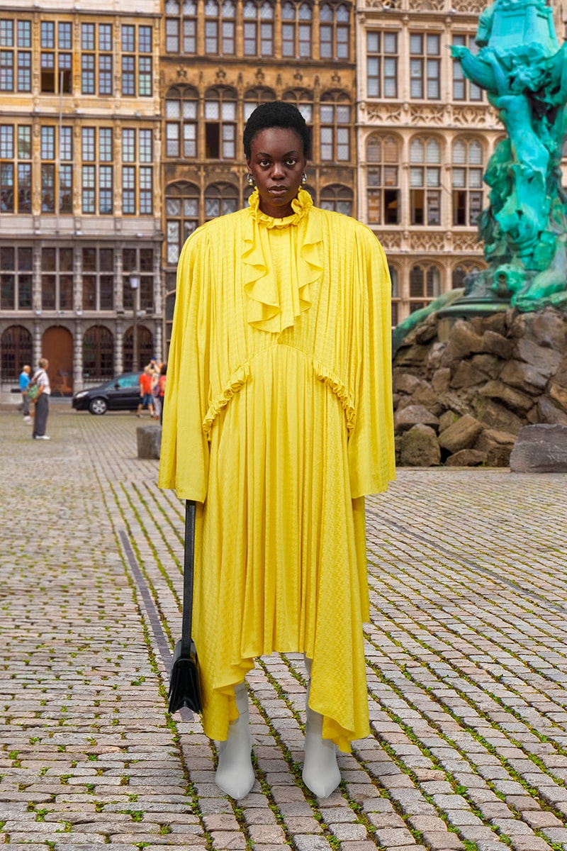 Balenciaga 2021 冬季系列 Lookbook 正式登場