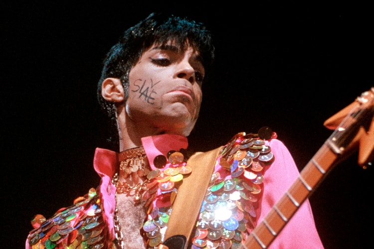 穿越王子 Prince 的迷幻紫雨,回溯「脏标」背后的斗争 | Cover Art