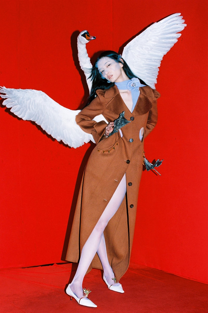 Louis Shengtao Chen 正式发布 2021 秋冬系列「The Debutante 元媛之章」