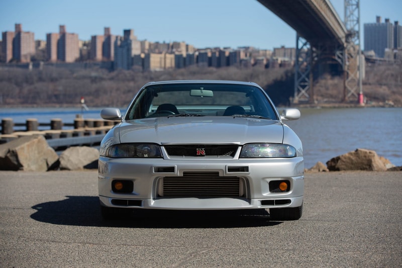 稀有 1995 年 Nissan Skyline GT-R V-Spec R33「東瀛戰神」展開拍賣