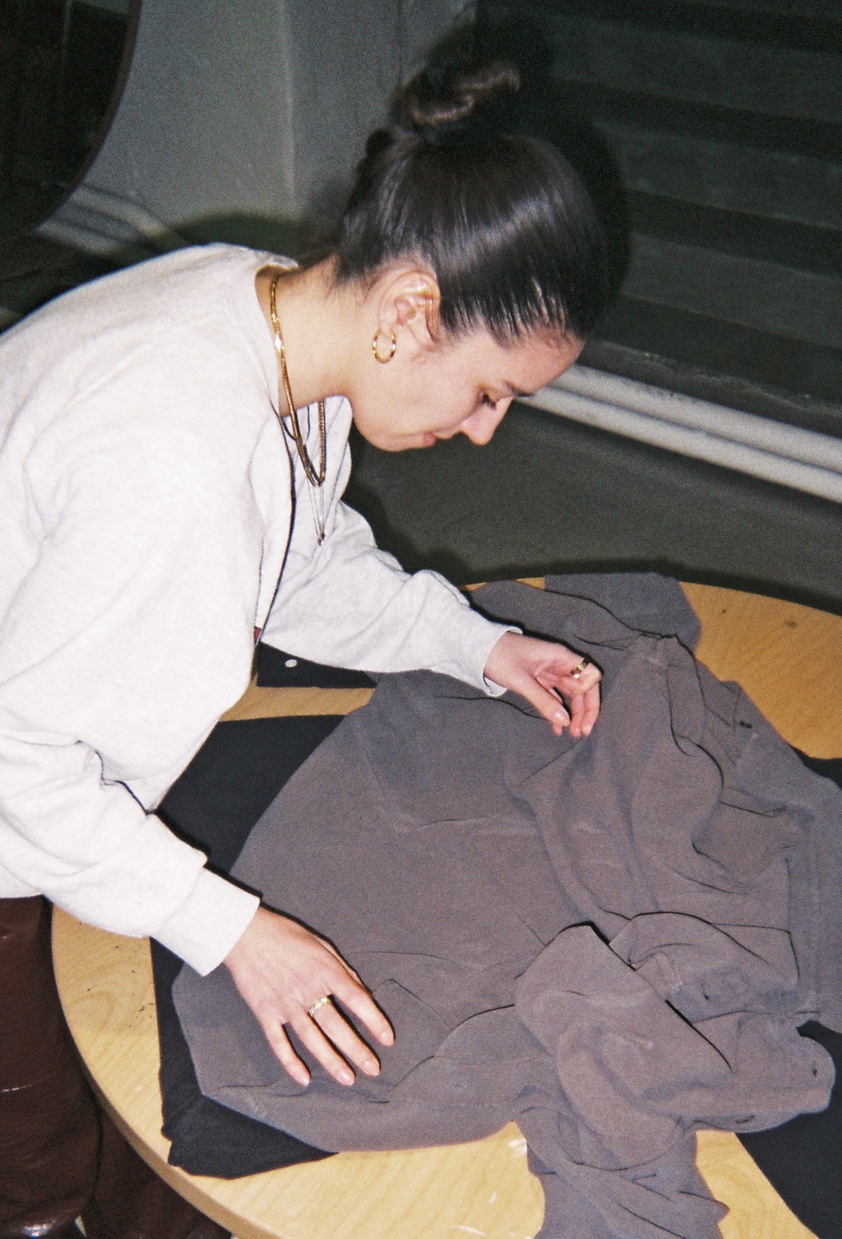 瑞典时装品牌 OUR LEGACY 成员用镜头记录下工作室的一天