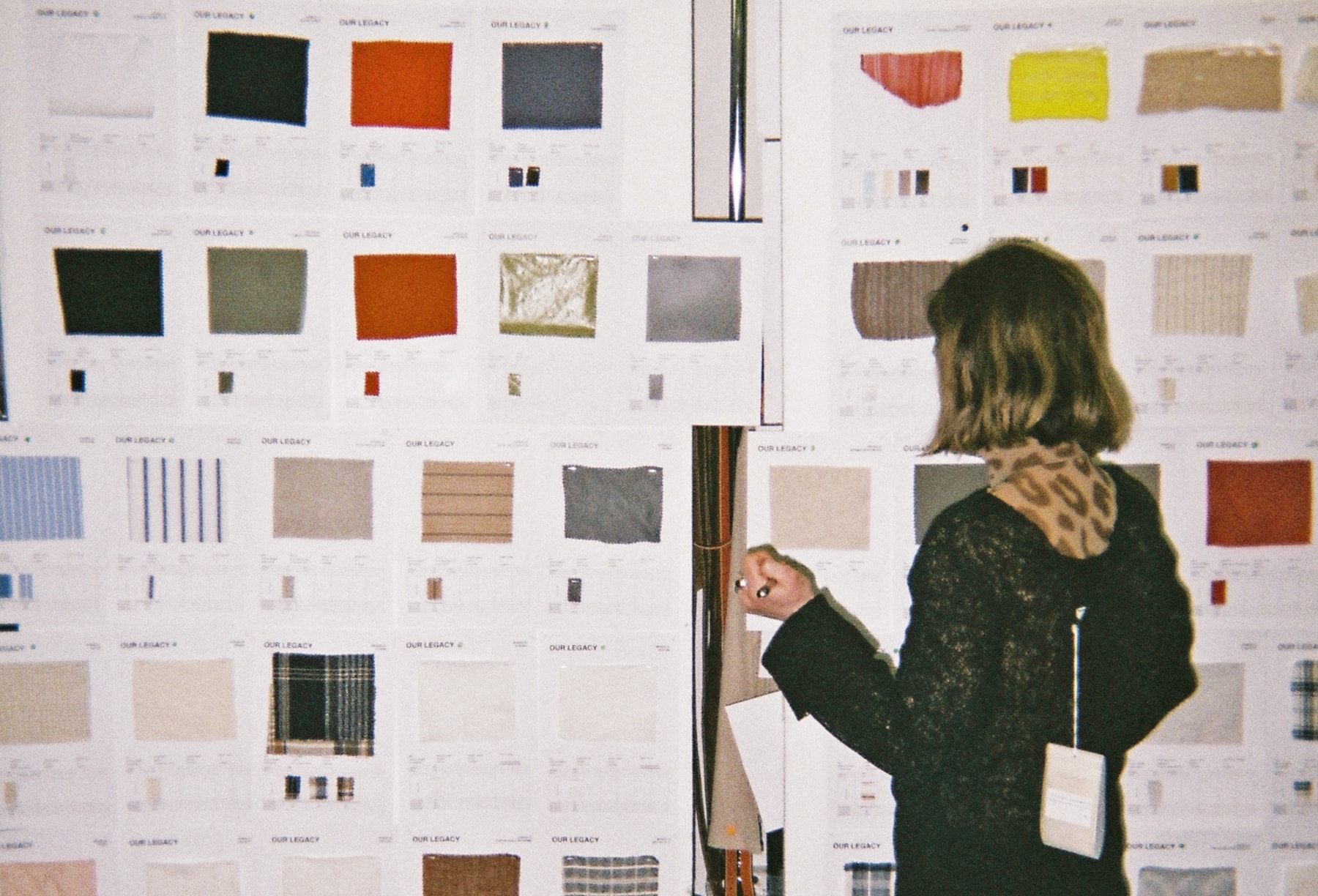 瑞典时装品牌 OUR LEGACY 成员用镜头记录下工作室的一天