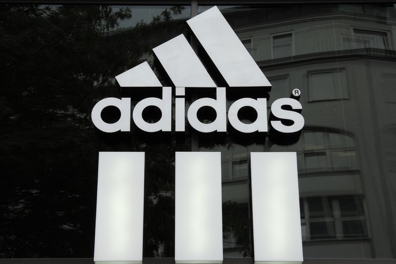 adidas 宣佈即將開始進行 Reebok 分拆業務報價