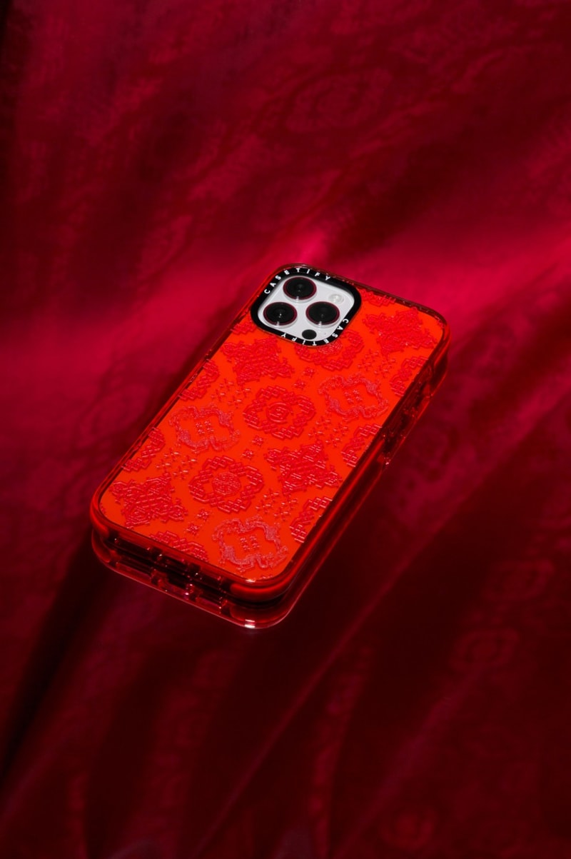CLOT x CASETiFY 最新 Silk Royale 絲綢主題聯乘配件系列發佈