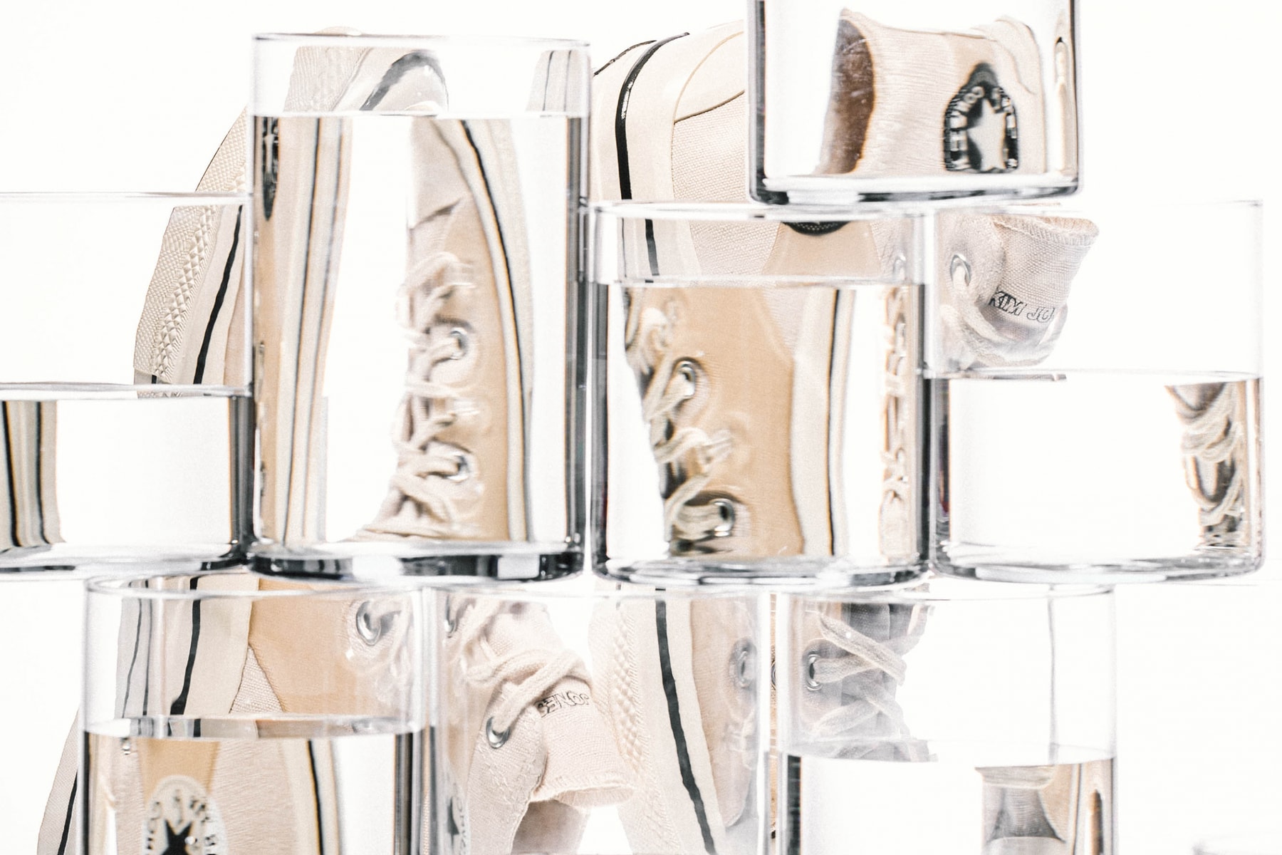 独家呈现 Converse x KIM JONES 联名系列概念特辑