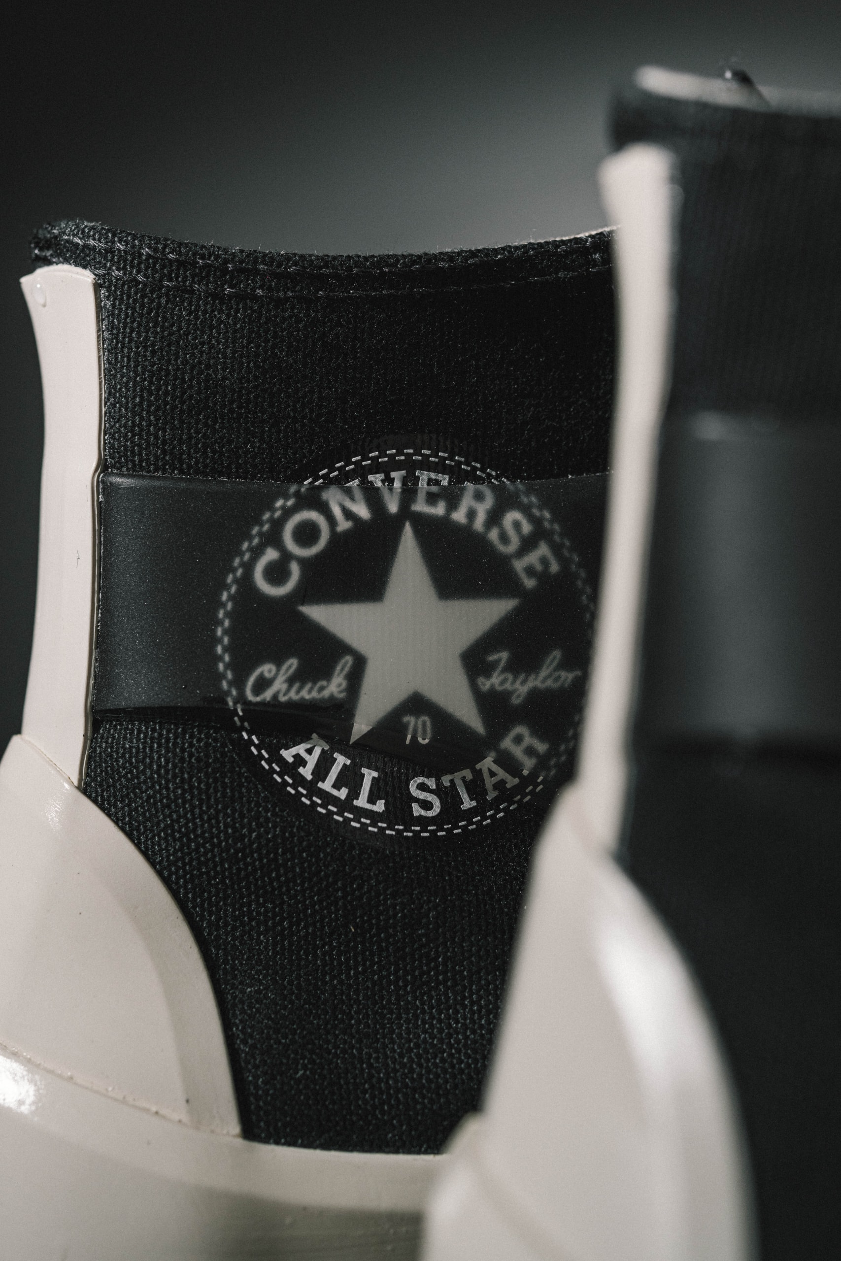 独家呈现 Converse x KIM JONES 联名系列概念特辑