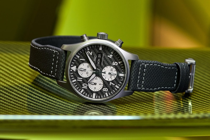 Mercedes-AMG 攜手 IWC 推出全新聯乘別注錶款