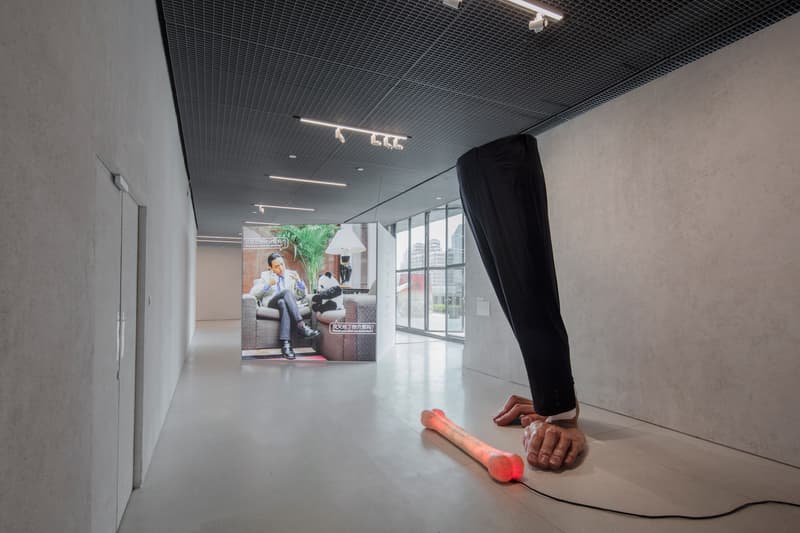 率先走进 UCCA Edge 开馆展「激浪之城: 世纪之交的艺术与上海」