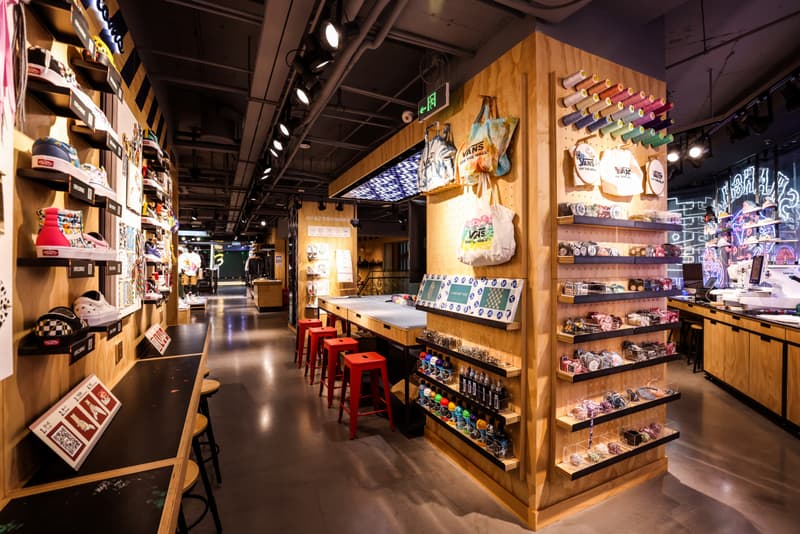Vans 于上海开设全球首家搭载智慧零售系统的品牌体验中心