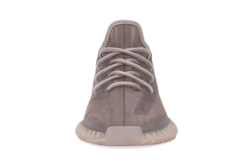 adidas YEEZY BOOST 350 V2 最新配色組合「Mono Pack」首雙鞋款率先登場