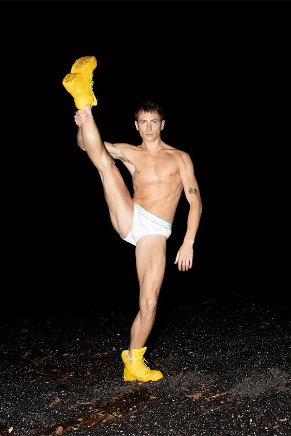 Travis Scott 登上 Bottega Veneta 季度線上刊物「ISSUE 02」