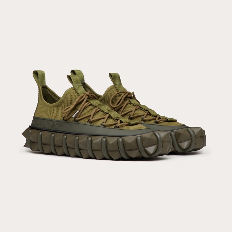 Craig Green x Valentino Garavani Rockstud X 联名运动鞋系列登场