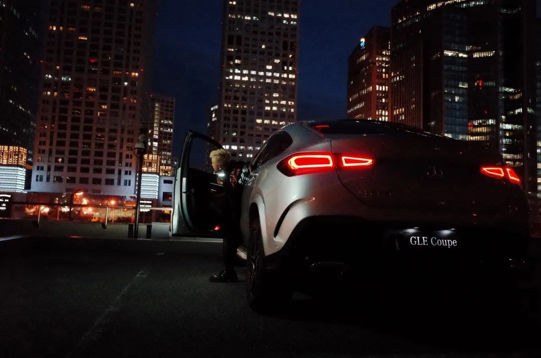 梁恒溢:如何创造既虚拟又现实的视觉故事 | Manual Exposure