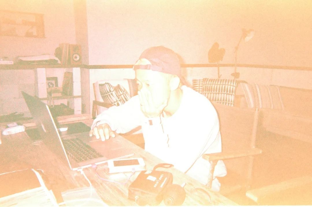 梁恒溢:如何创造既虚拟又现实的视觉故事 | Manual Exposure