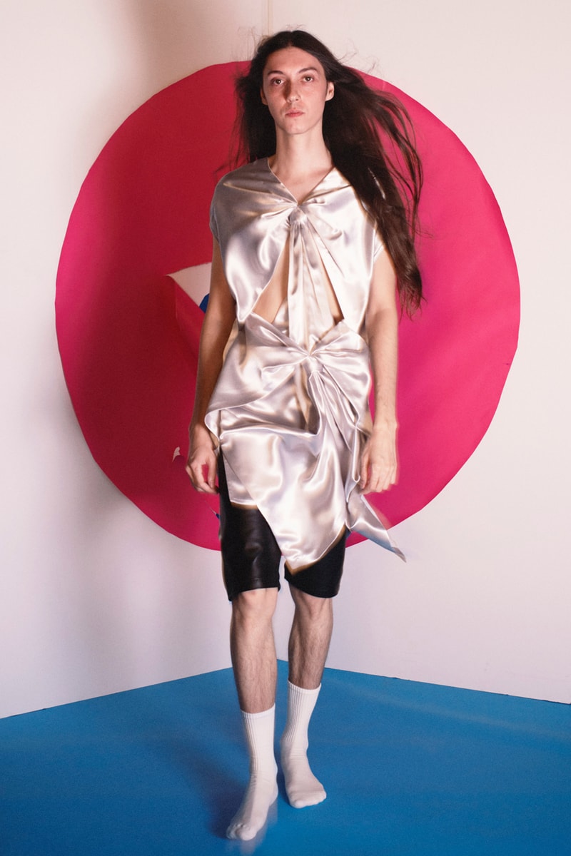LOEWE 2022 春夏系列 Lookbook 正式发布