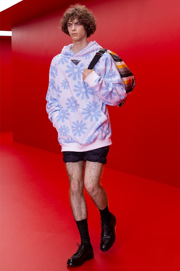 PRADA 2022 春夏男裝系列大秀正式登場