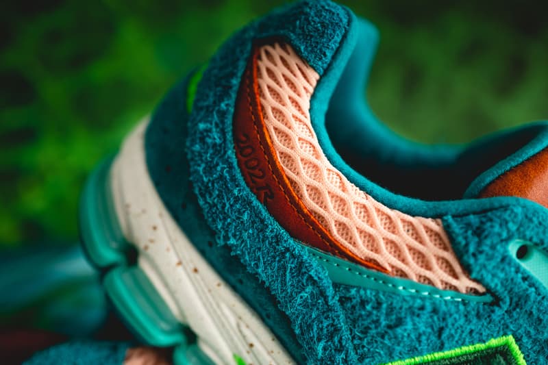 HYPEBEAST 近赏 Salehe Bembury x New Balance 2002R「Water Be the Guide」