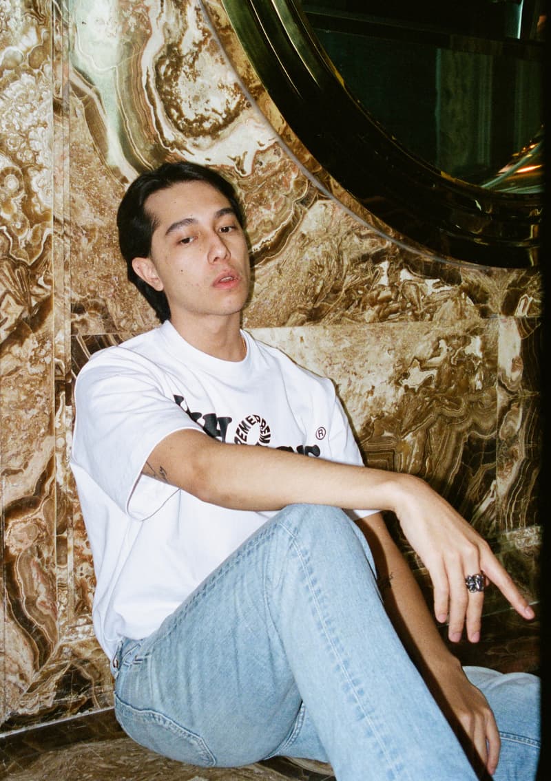 WHOOSIS 携手 PREME 打造 2021 联名别注系列