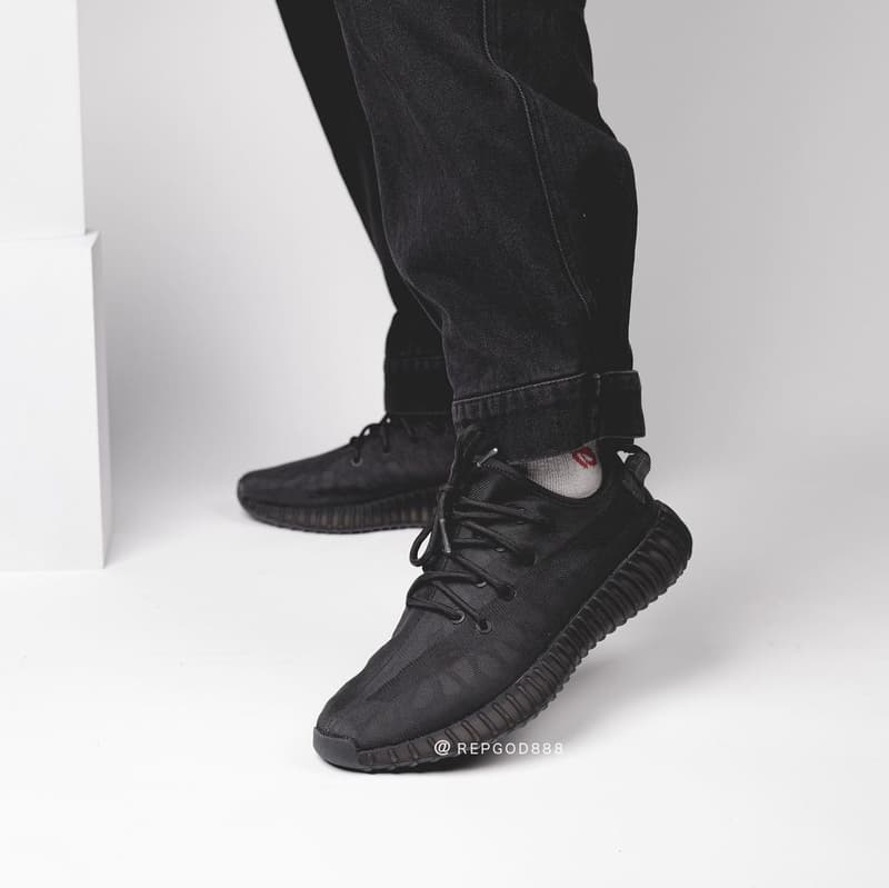 再次近賞 YEEZY BOOST 350 V2 最新配色「Mono Cinder」上腳圖輯