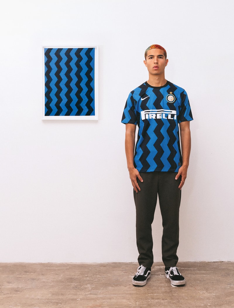 Max Siedentopf 开办 Paintings League 展览