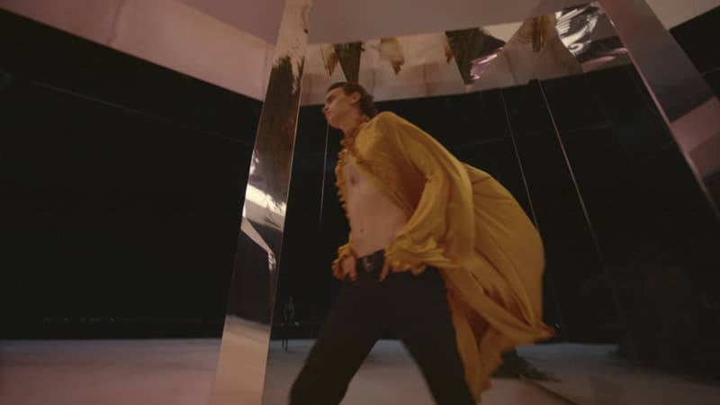 SAINT LAURENT 2022 春夏男装系列大秀正式登场