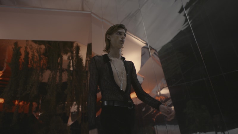 SAINT LAURENT 2022 春夏男装系列大秀正式登场