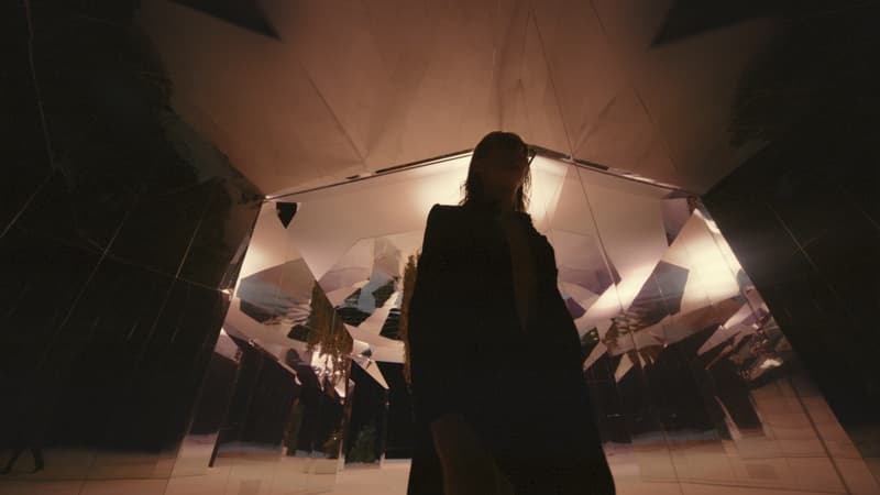 SAINT LAURENT 2022 春夏男装系列大秀正式登场