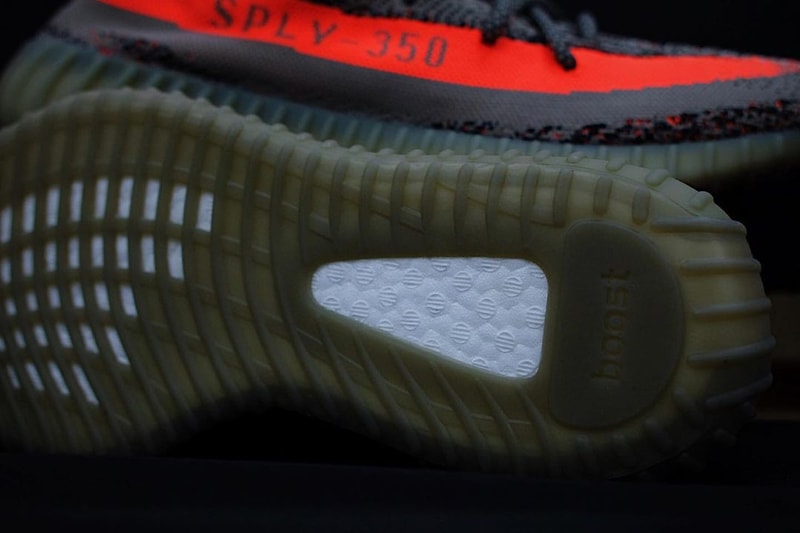 率先近賞 adidas YEEZY BOOST 350 V2「Beluga Reflective」最新反光配色