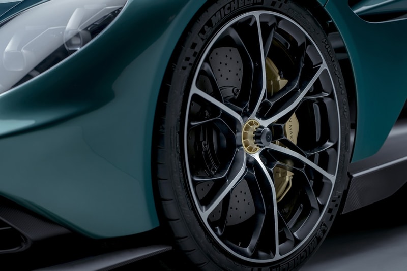 Aston Martin 發表全新 950 匹制動馬力 V8 車型 Valhalla