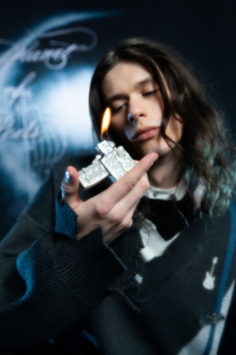 C2H4 携手 Zippo 打造联名仿古银吉他打火机