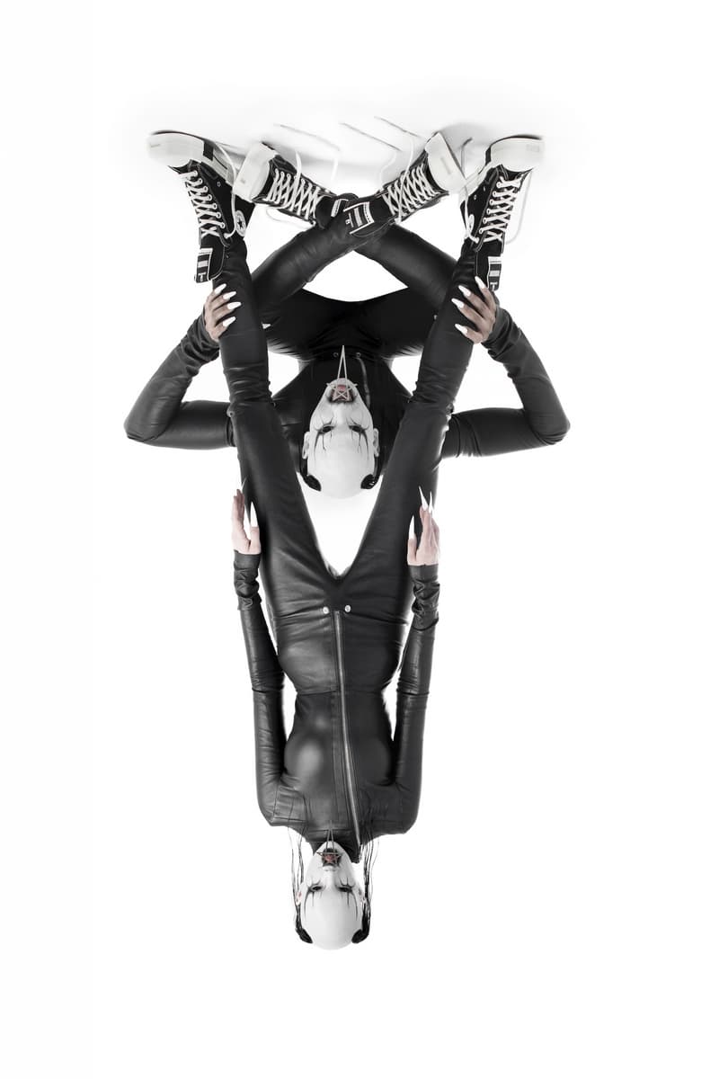 Converse 携手 DRKSHDW 推出联名 TURBODRK Chuck 70