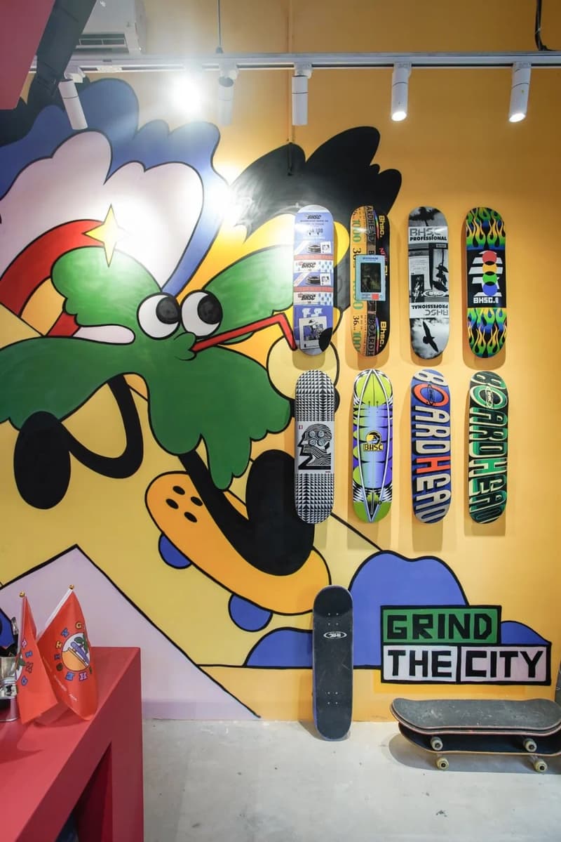 走进 GRIND THE CITY 线下 POP-UP STORE「街头咨询中心」