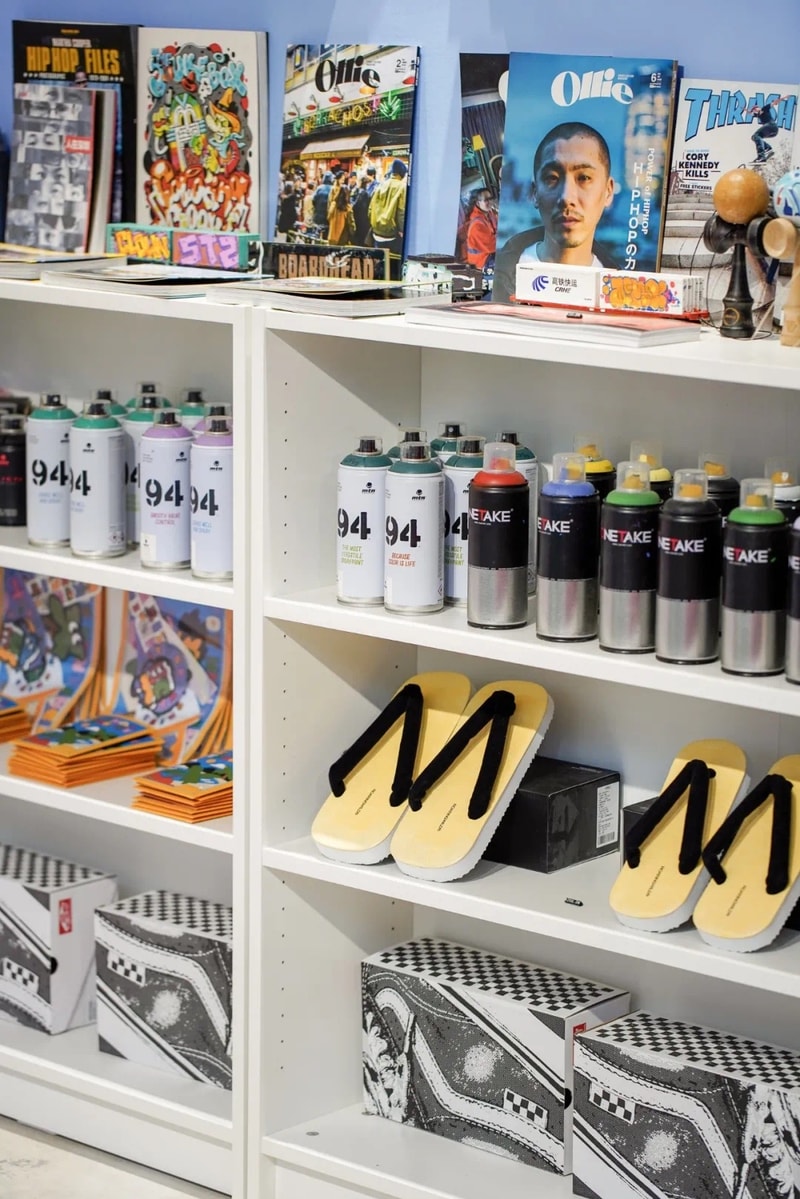 走进 GRIND THE CITY 线下 POP-UP STORE「街头咨询中心」