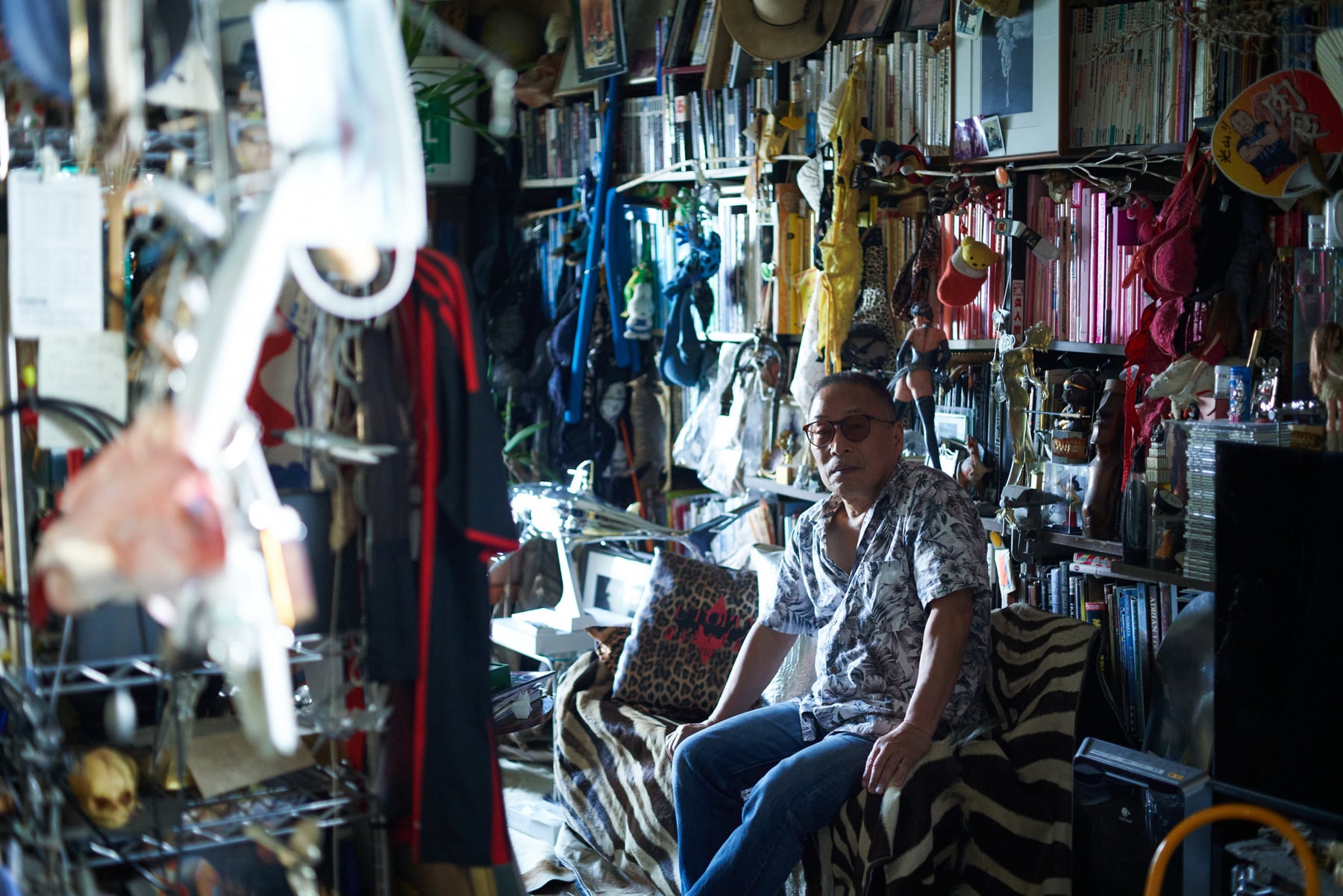 空山基:情色金属冲动源头、泡沫经济与运气