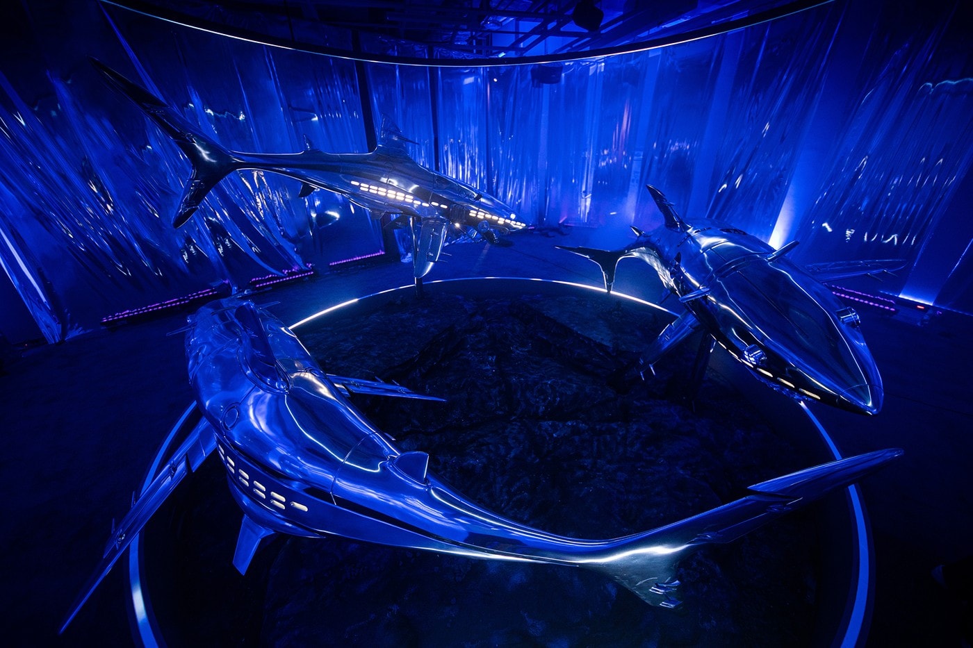 空山基:情色金属冲动源头、泡沫经济与运气