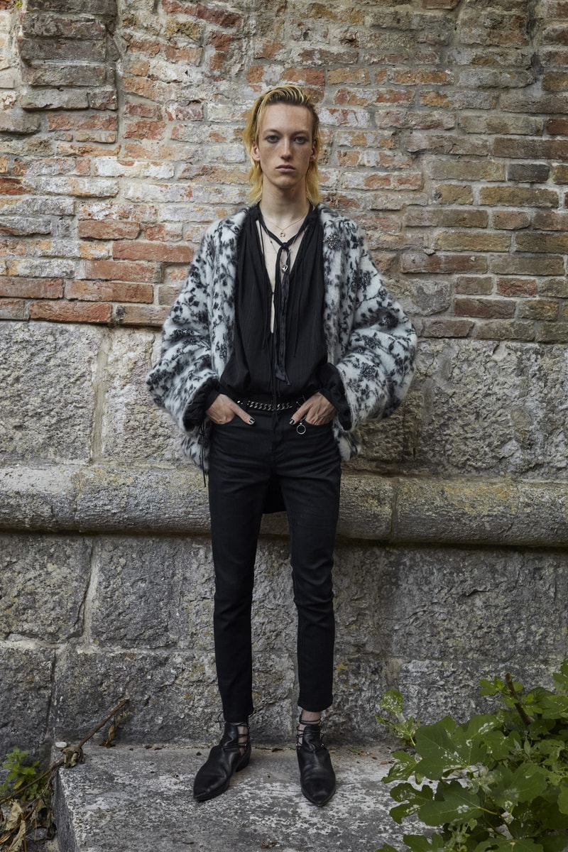 Saint Laurent 2022 春季系列正式登场