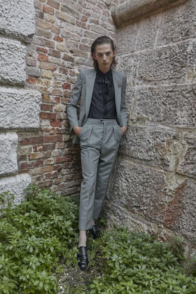 Saint Laurent 2022 春季系列正式登场