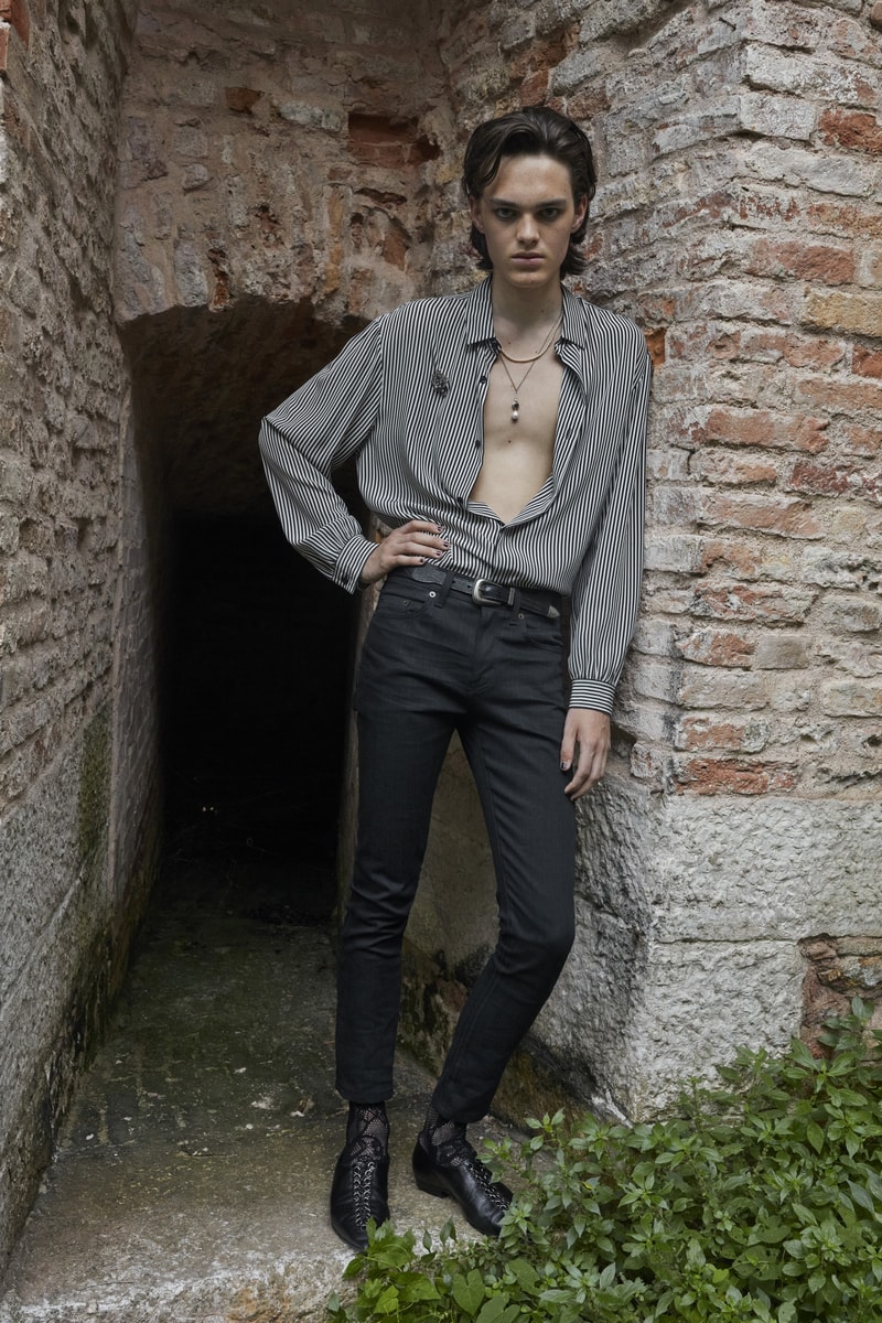 Saint Laurent 2022 春季系列正式登场
