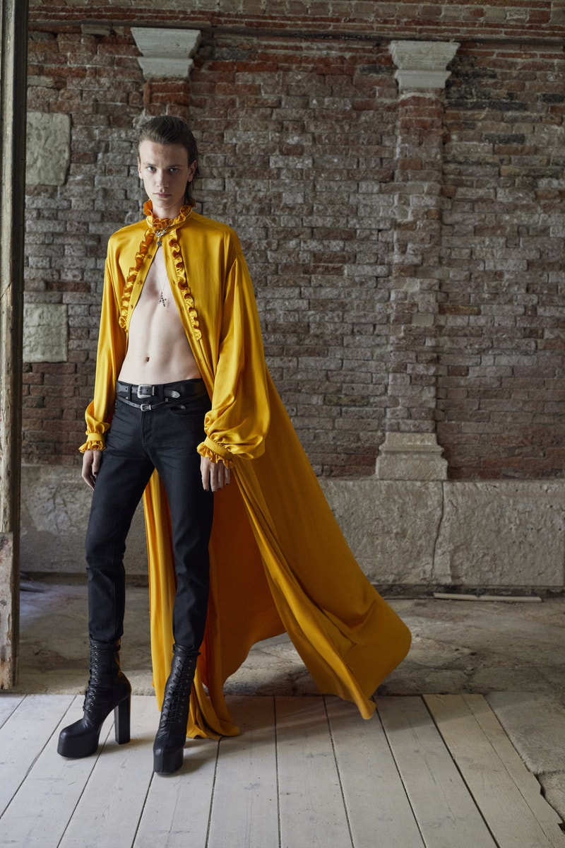 Saint Laurent 2022 春季系列正式登场