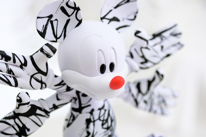APPortfolio 携手书法家王冬龄打造全新 Snow Angel Mickey