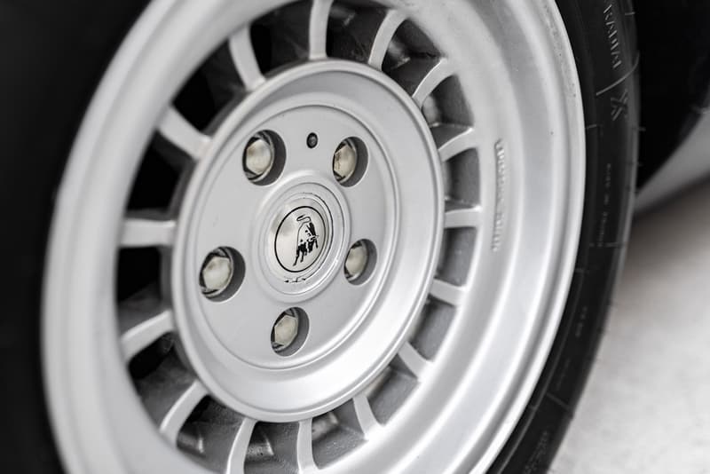 1975 年 Lamborghini Countach LP400「Periscopio」即將展開拍賣