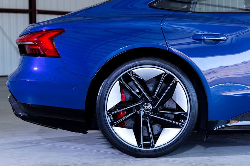 HYPEBEAST 率先近賞 2022 年式樣全新 Audi RS e-tron GT 車款