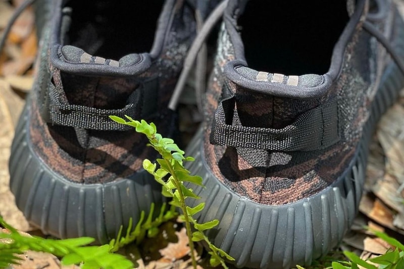 近賞 YEEZY BOOST 350 V2 最新配色「MX Rock」清晰圖輯